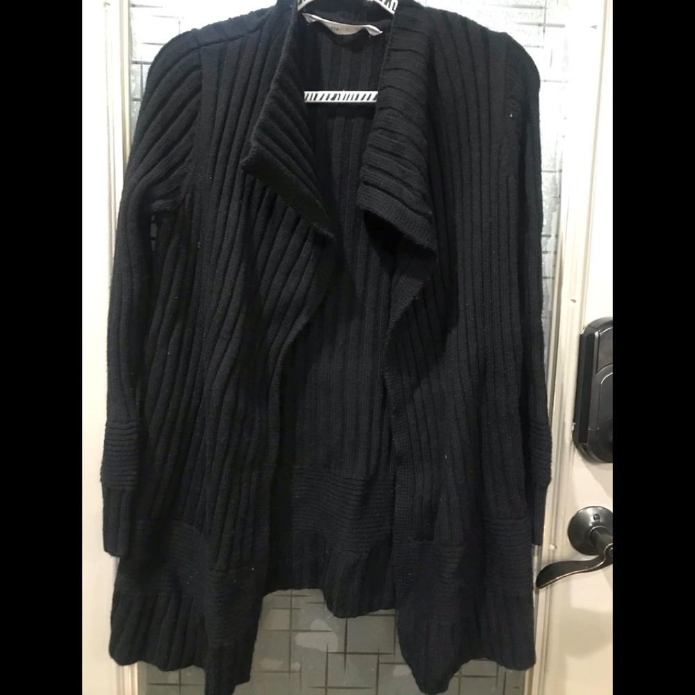Athleta sweater